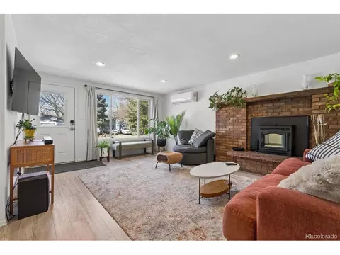 604 W 9th St, Loveland, CO 80537
