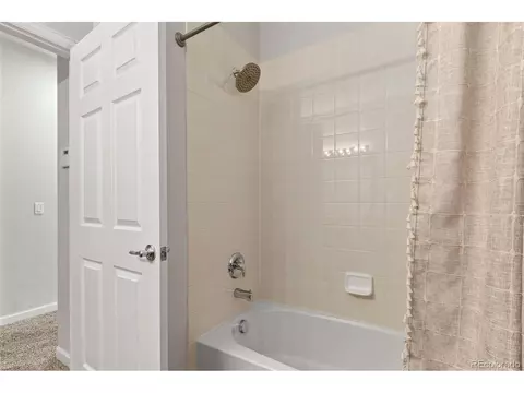 Bath - 23346 E 5th Pl #101, Aurora, CO 80018 photo 5 of 6