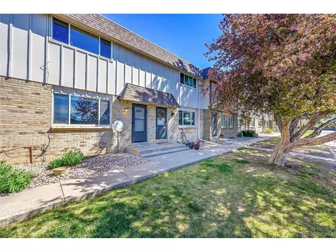 4816 E Hinsdale Pl, Centennial, CO 80122