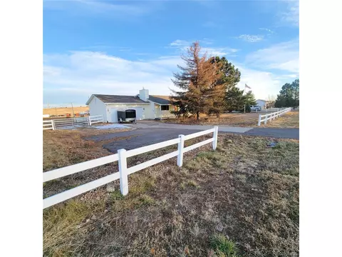 34228 Columbine Trl, Elizabeth, CO 80107
