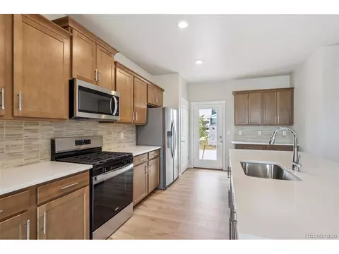 22253 E 6th Pl, Aurora, CO 80018 photo 12
