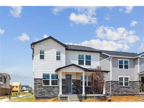 22253 E 6th Pl, Aurora, CO 80018 photo 2