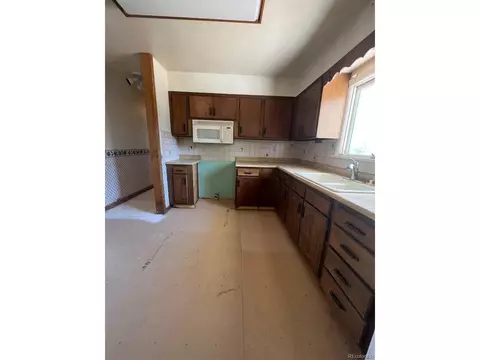607 N Logan Ave, Fleming, CO 80728 photo 7