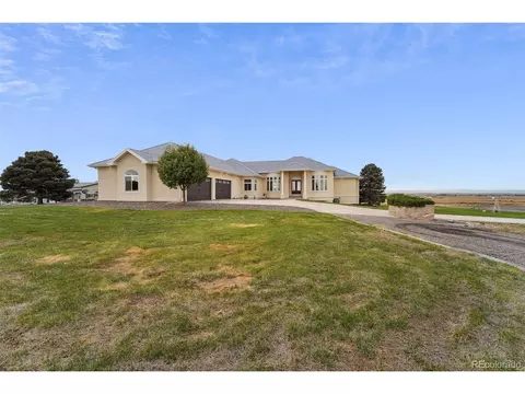 8231 Quail Run Rd, Watkins, CO 80137