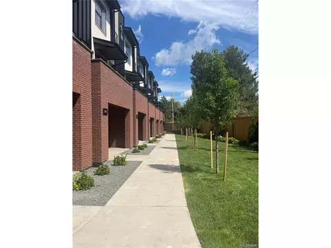 2158 Applewood Dr, Lakewood, CO 80215