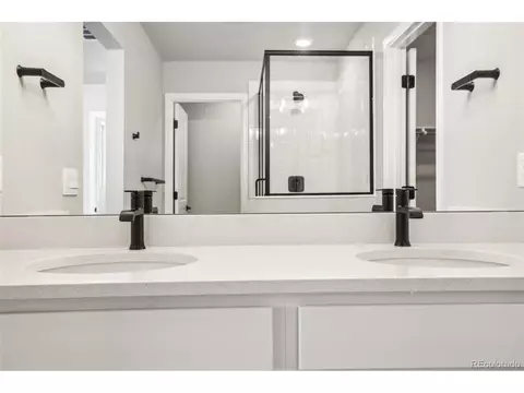 21165 E 62nd Ave, Aurora, CO 80019 photo 32
