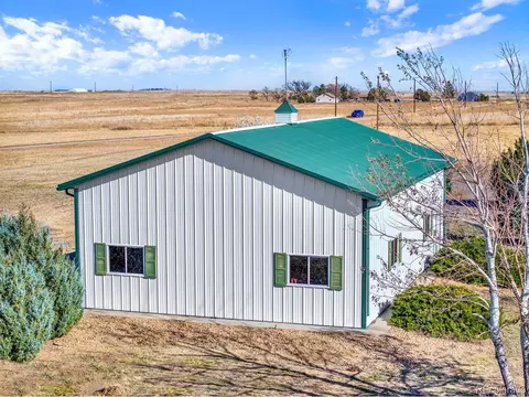 525 S Schumaker Rd, Bennett, CO 80102 photo 6