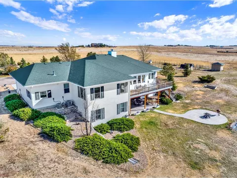525 S Schumaker Rd, Bennett, CO 80102 photo 3