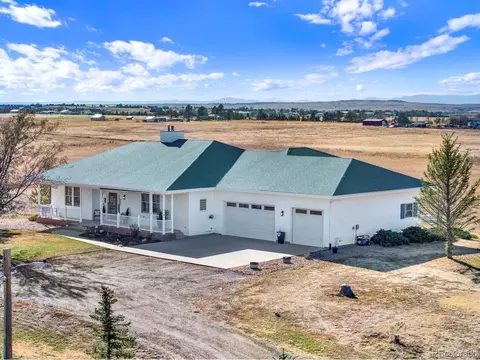 525 S Schumaker Rd, Bennett, CO 80102 photo 7