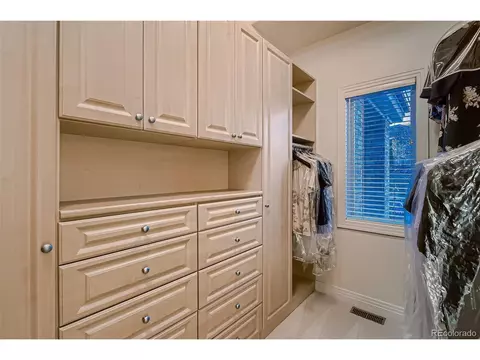 8561 Colonial Dr, Lone Tree, CO 80124 photo 19