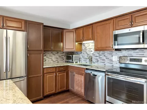 1302 S Parker Rd #336, Denver, CO 80231