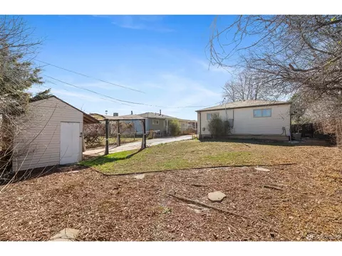 Exterior - 1024 S Hazel Ct, Denver, CO 80219 photo 2 of 2
