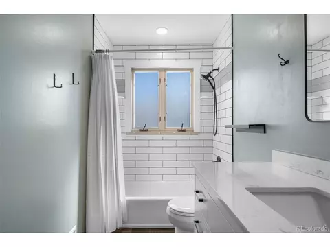 Bath - 1024 S Hazel Ct, Denver, CO 80219 photo 2 of 3