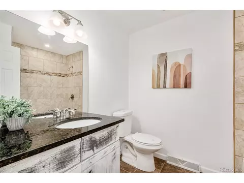 5504 E Custer Pl, Denver, CO 80246 photo 19