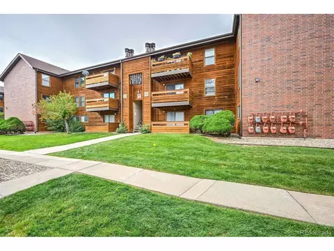 337 Wright St #305, Lakewood, CO 80228