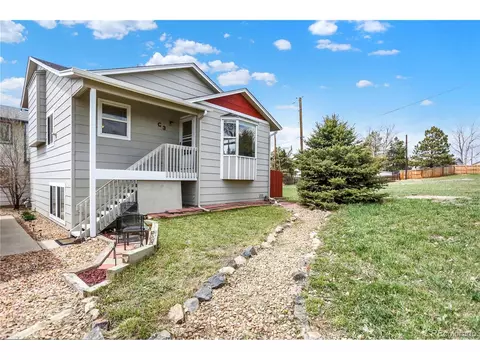 275 Settlement Ln #C3, Elizabeth, CO 80107