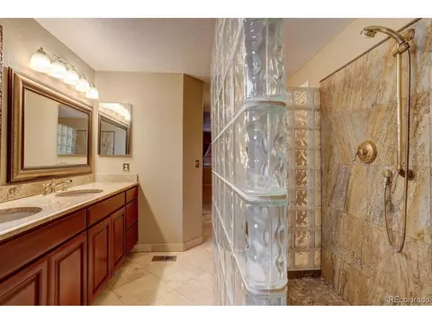 19856 E Union Dr, Centennial, CO 80015 photo 24