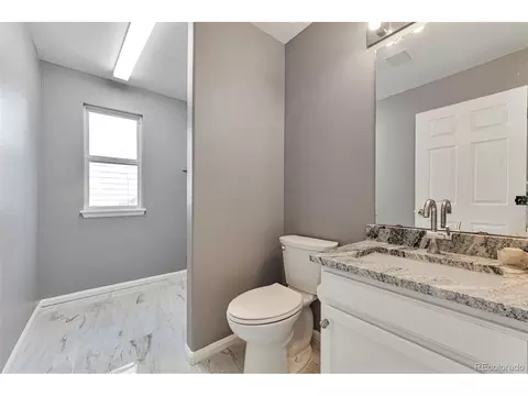19880 E 59th Pl, Aurora, CO 80019 photo 9