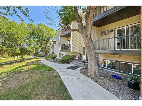 451 Golden Cir #101, Golden, CO 80401