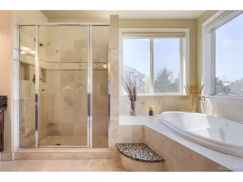 Bath - 9969 Longview Dr, Lone Tree, CO 80124 photo 2 of 6