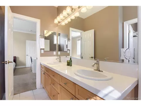 Bath - 9969 Longview Dr, Lone Tree, CO 80124 photo 3 of 4