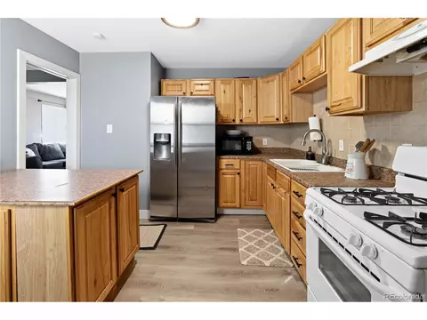 2090 E 89th Ave, Thornton, CO 80229 photo 7