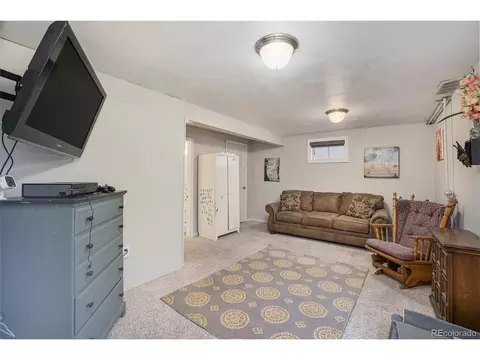 17233 E Princeton Dr, Aurora, CO 80013 photo 18