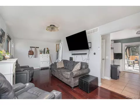 17233 E Princeton Dr, Aurora, CO 80013 photo 5