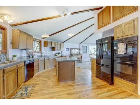 19957 Rangeview Dr, Morrison, CO 80465 photo 7