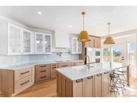 2240 N Rocky View Rd, Castle Rock, CO 80108