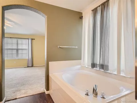 1302 E 100th Pl, Thornton, CO 80229 photo 22
