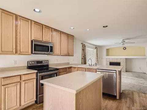 1302 E 100th Pl, Thornton, CO 80229 photo 11