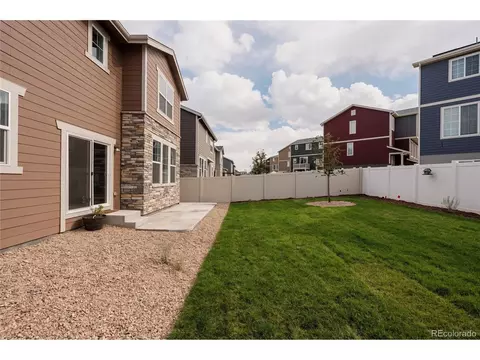Exterior - 21824 E 39th Ave, Aurora, CO 80019 photo 5 of 7
