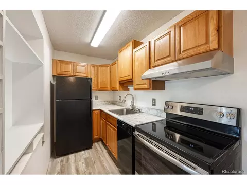 5875 E Iliff Ave #320, Denver, CO 80222 photo 3