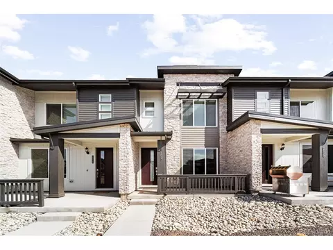 2037 S Vance Way, Lakewood, CO 80227