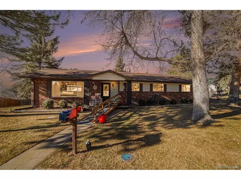 1017 Cimmeron Dr, Loveland, CO 80537