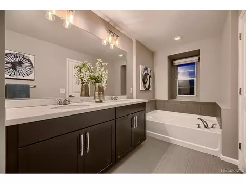7936 E 53rd Dr, Denver, CO 80238 photo 17