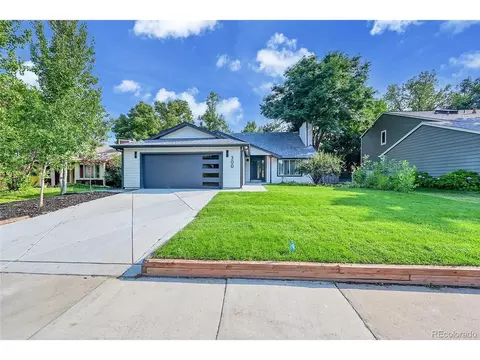 300 Lois Dr, Louisville, CO 80027