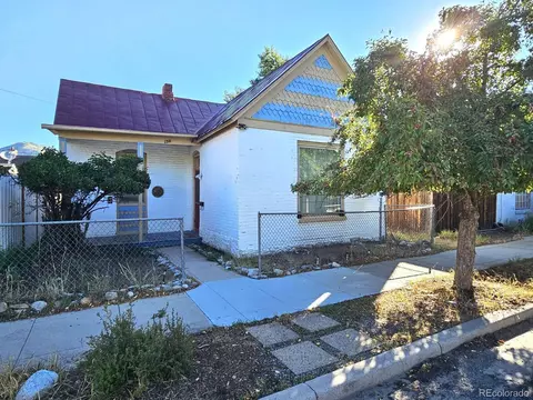 138 W 4th St, Salida, CO 81201