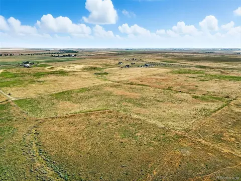 6855 Yulle Rd, Bennett, CO 80102 photo 21