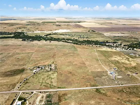 6855 Yulle Rd, Bennett, CO 80102 photo 15