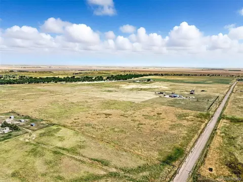 6855 Yulle Rd, Bennett, CO 80102 photo 1