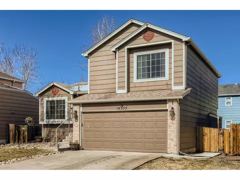 19375 E 40th Pl, Denver, CO 80249 photo 3
