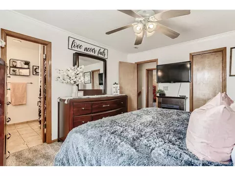 19375 E 40th Pl, Denver, CO 80249 photo 16
