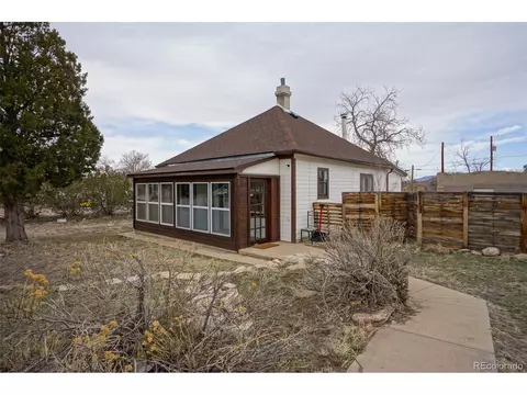 206 E Grand St, Walsenburg, CO 81089