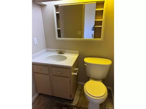 Undisclosed, Aurora, CO 80013 photo 25