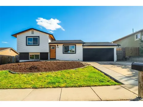 7665 Sunny View Ln, Colorado Springs, CO 80911