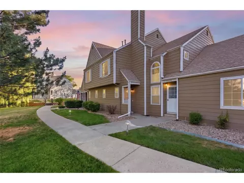 7230 Devinney Ct #D, Arvada, CO 80005