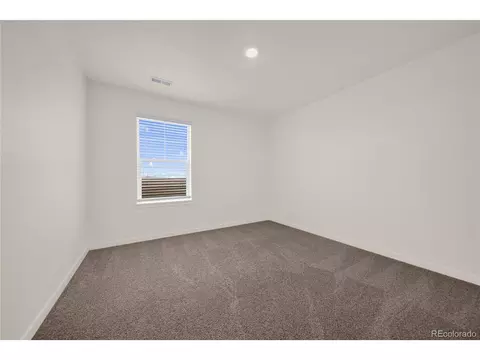 45750 Silverdrop Ave, Bennett, CO 80102 photo 32