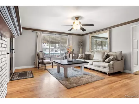 9839 E 7th Ave, Aurora, CO 80010 photo 4